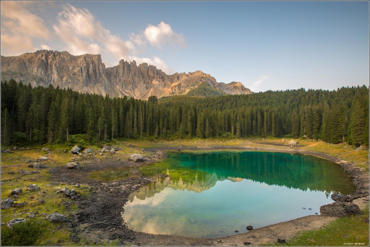 Lago di Carreza, Dolomites , Italie